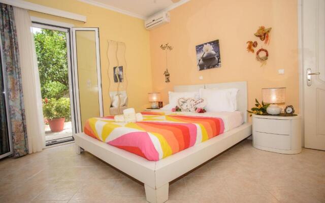 Dimitra Apartments & Studios