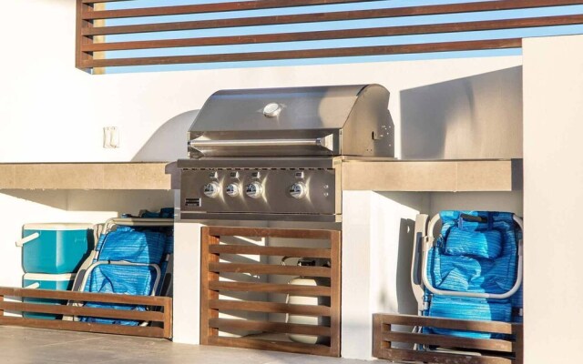 Luxury 3bdr Villa with Private Pool, Oceanview and Hotel Amenities v4