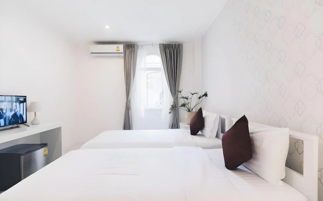 Shunli Hostel