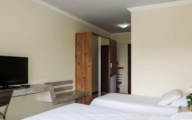 Golden Beach Hotel