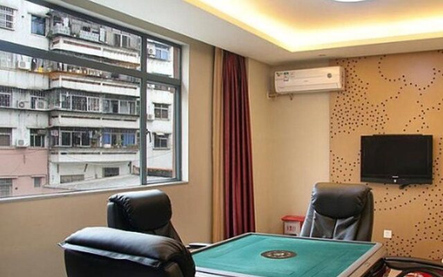 Downtown Hotel