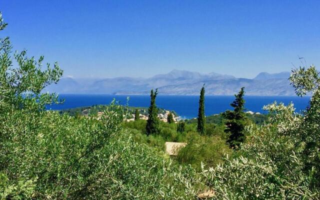 Villa Paola Kassiopi by MediterraneanVillas