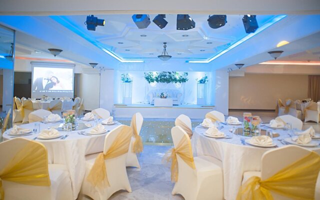 Toledo Hotel