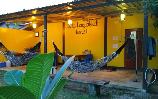 Lanta Long Beach Hostel