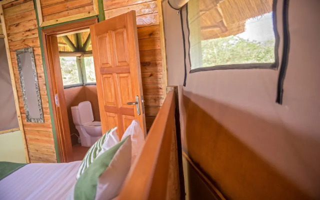 Tilenga Safari Lodge