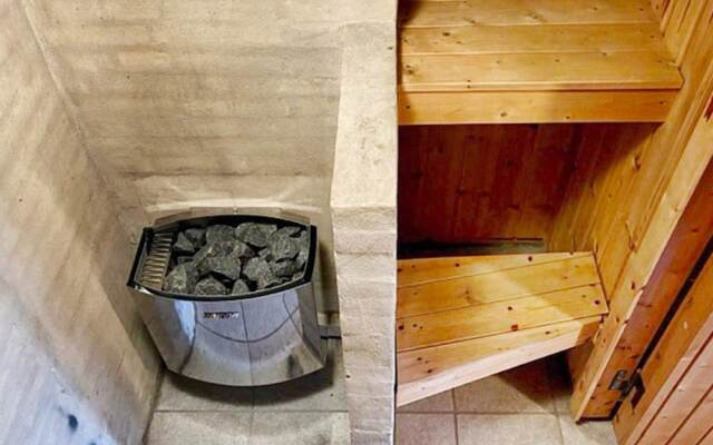 5 Person Holiday Home in Hemmet
