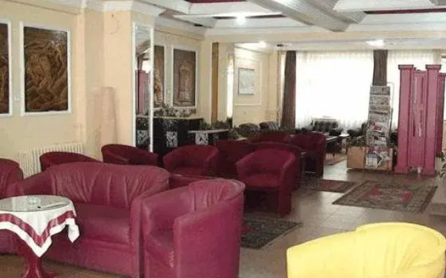 A Klas Hotel