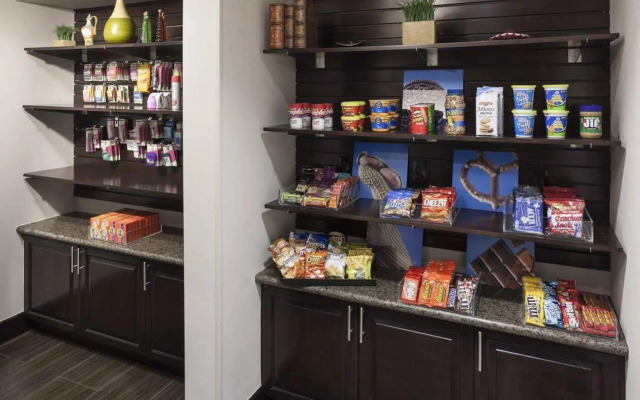 Hampton Inn & Suites Phoenix North/Happy Valley