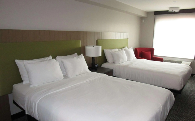 Country Inn & Suites by Radisson, Vallejo Napa Valley, CA
