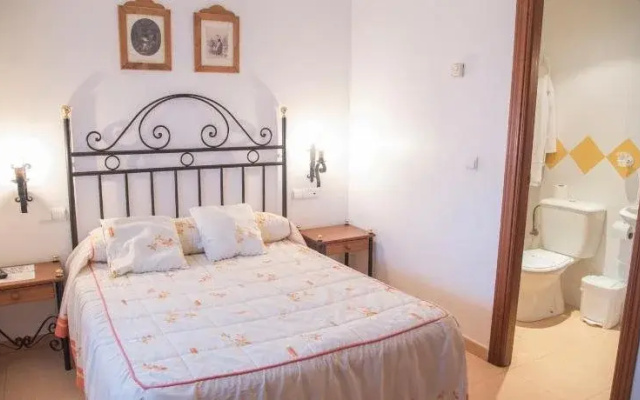 Hostal DP El Pilar
