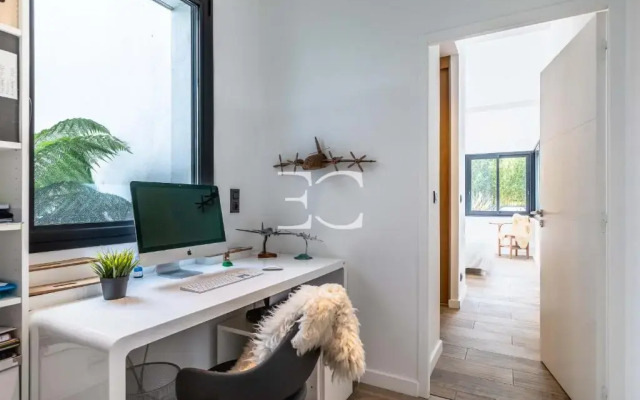 Easy Clés- Gorgeous 4 bedrooms villa with heated pool