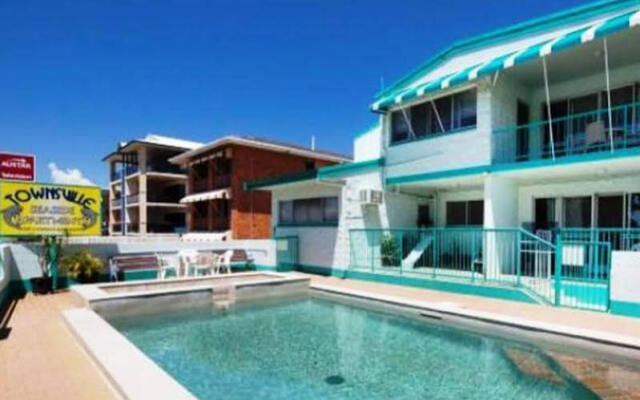 Townsville Seaside Apartments