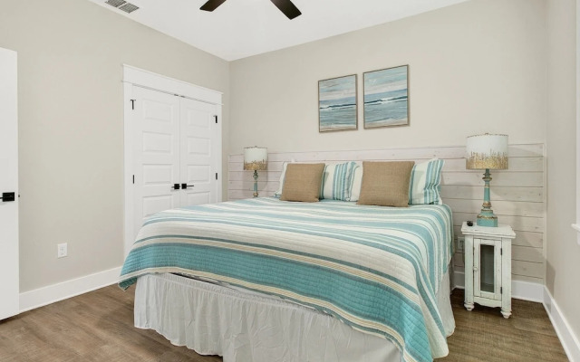 Coastal Retreat 3 Bedroom Home