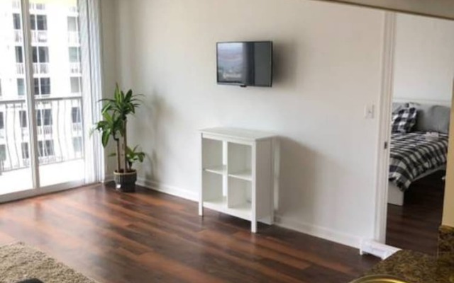 One Bedroom Apartment in Skyrise