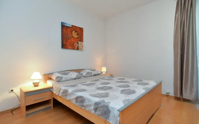 Apartment 1692