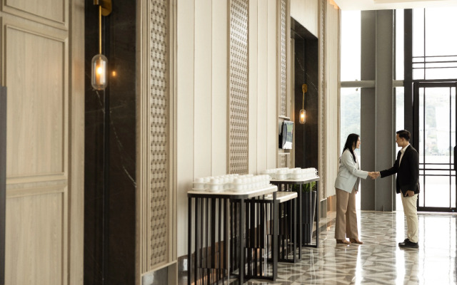 Hotel Santika Premiere Lampung