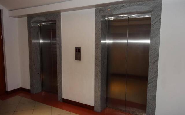 Hedges Court Residencies Town Hall- 2 Bed Room Apartment