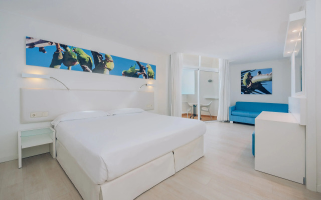 Iberostar Waves Bouganville Playa