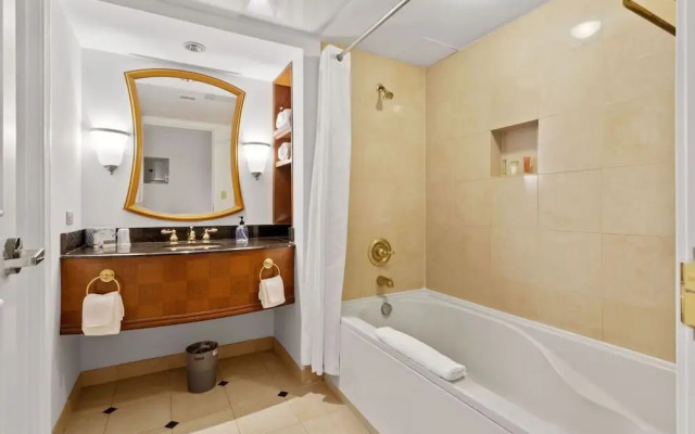 Sleep SIX 1BR2BA Cozysuites on Boardwalk