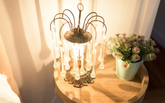 Spacious Alfama Apartment + Free Pickup, By TimeCooler