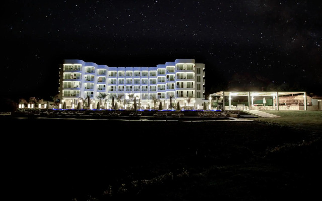 Marpessa Blue Beach Resort & SPA Hotel