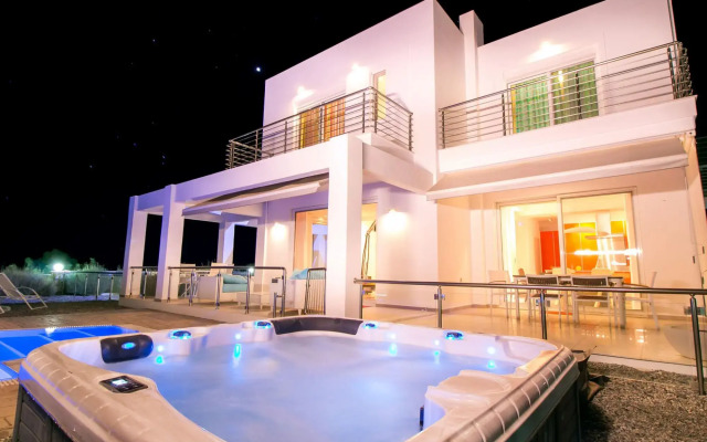 Luxury Villa Near Sea in Kalithies with Hot Tub