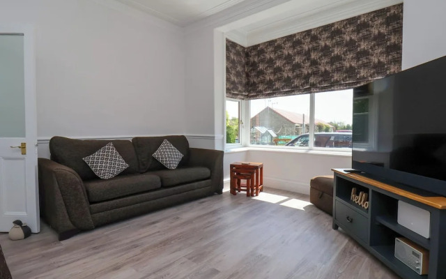 1 Roxby Terrace