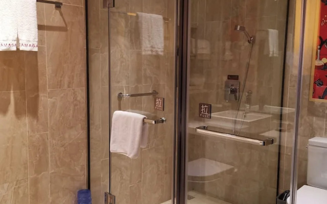 Ramada by Wyndham Zhengzhou East