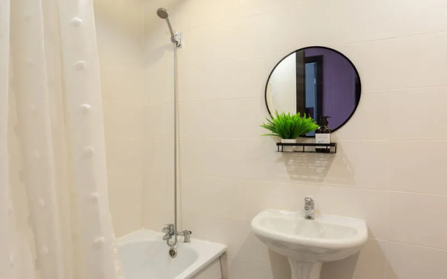 Две подушки на ул. Южакова д. 28