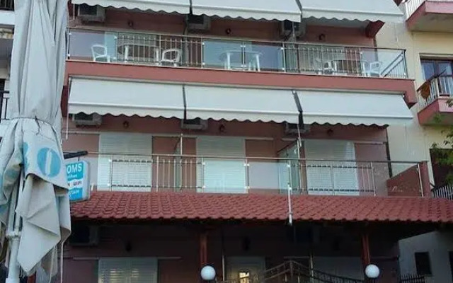 Anna Rooms