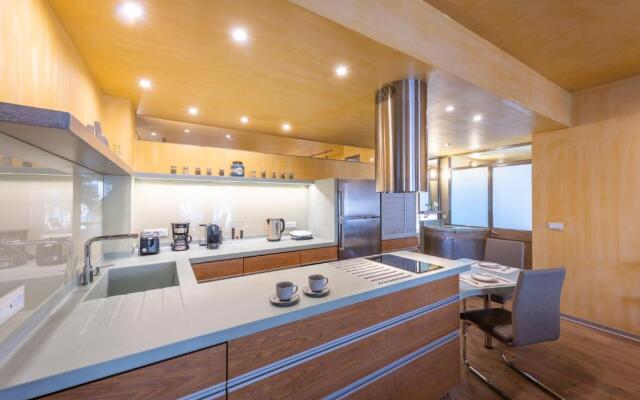 Luxury Pool House in Chania