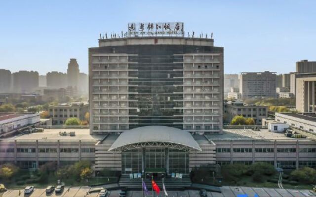Qian'an Jin Jiang Hotel
