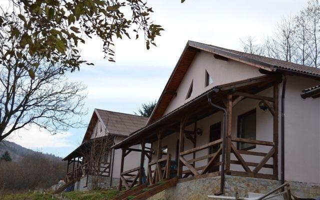Guest House Livisra