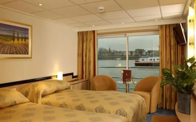 Regis Hotelschiff 4* Rheinterrasse