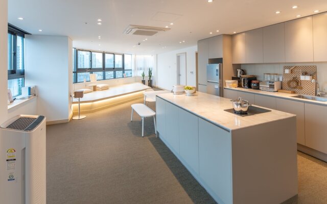 Upflo House Dangsan - All you can enjoy