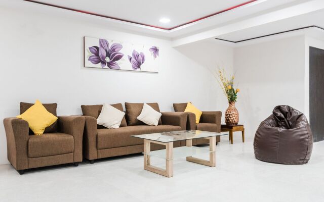 OYO 361 Apartment Powai