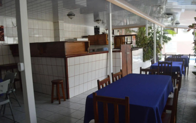 Hotel Flor Blanca