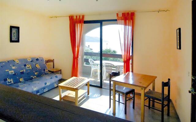 Residence Les Dauphins, Tiuccia, 2 room apt. with balcony