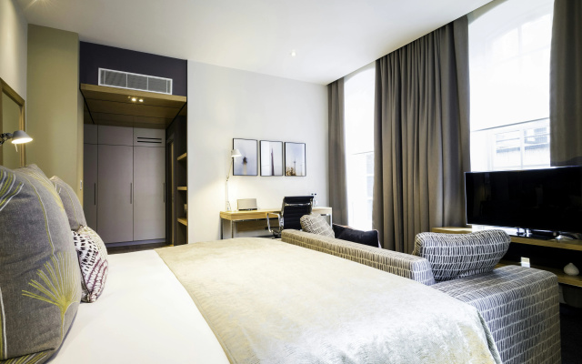 Apex Temple Court Hotel