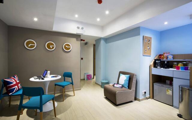 Just Hotel