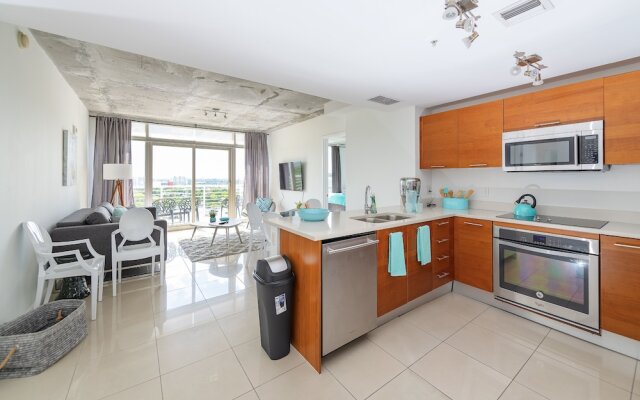 Miami World Rental - Midtown 1106