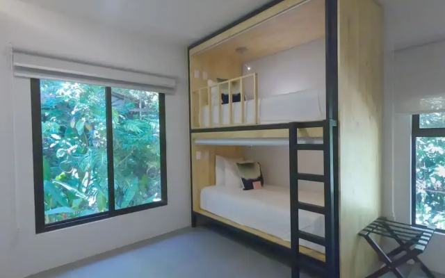 Nya Hotel