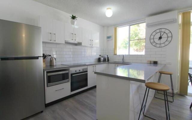 Main Break 1, 1 Main Street,