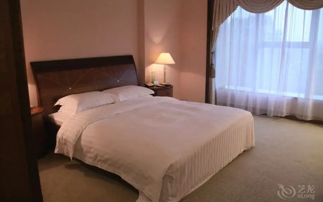 Dongguan Lung Chuen International Hotel