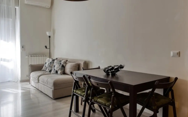 JOIVY Vibrant flat near park