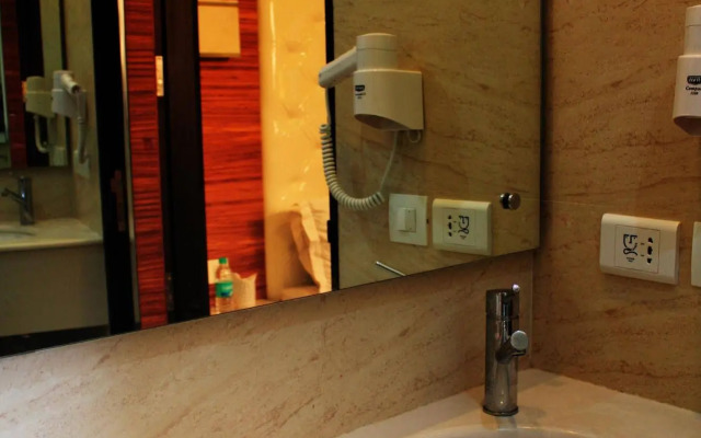Hotel Ivory 32