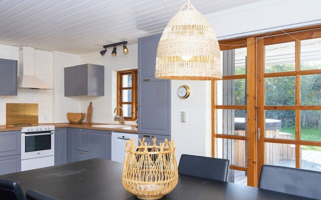 7 Person Holiday Home in Grenaa