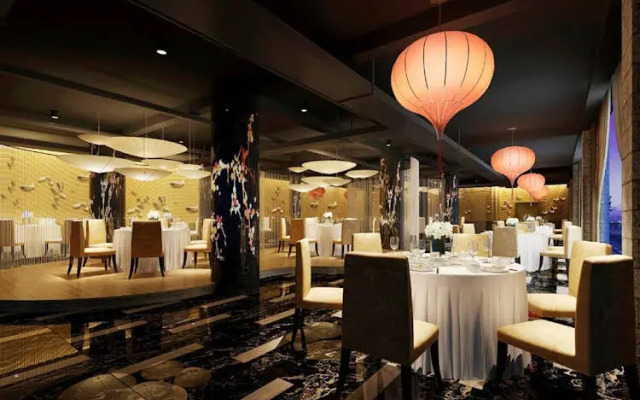 Bai He International Apartment Hotel