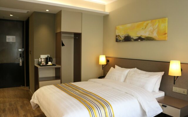 Motel 168 Shanghai Jinling East Road Inn