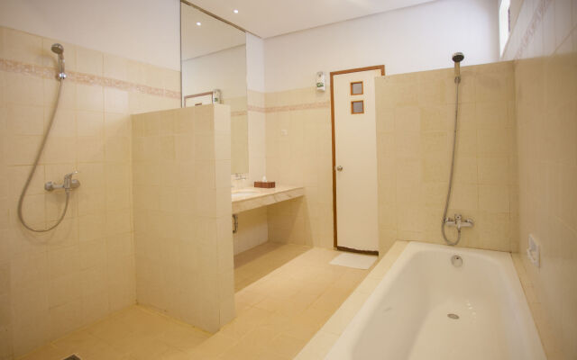 Kirei Mountain View 7BR Villa with a Private Pool